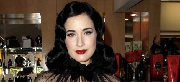 makeup-Dita-Von-Teese-ARTDECO