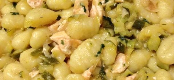 Gnocchi zucchine e salmone