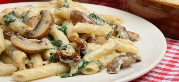 Ricette gustose: come preparare i rigatoni con panna e funghi porcini