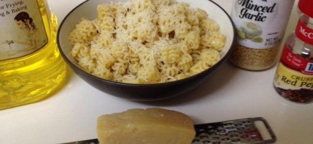 Il formaggio sulla pasta fa ingrassare? Basta consumarlo con moderazione