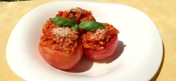 Ricette golose: come preparare i pomodori ripieni di riso