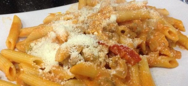 Ricette tradizionali: come preparare le penne alla norcina ...