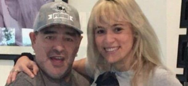 Maradona, lifting facciale per piacere alla fidanzata 24enne