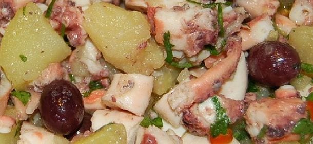 Ricette estive: preparare l'insalata di polpo e patate