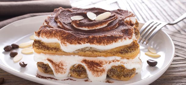 Tiramisù, il kefir al posto del mascarpone: pro e contro