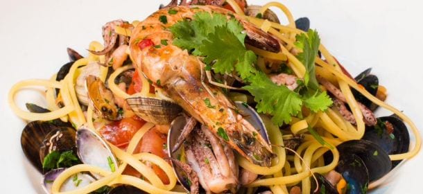 Ricette estive: come preparare le linguine ai frutti di mare