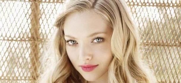 I segreti di bellezza di Amanda Seyfried: shampoo a secco, niente phon e make-up semplice