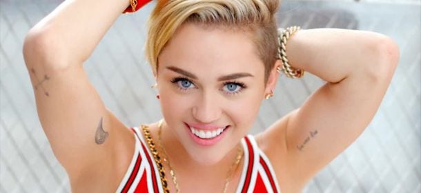 Miley Cyrus parla del ruolo di Hannah Montana: “Ha reso difficile accettare il mio corpo”