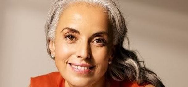 Yasmina Rossi, modella a 59 anni: i segreti dell’eterna bellezza sono i rimedi naturali