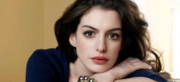 Anne Hathaway è incinta: "Desidero diventare mamma da quando ho 16 anni"