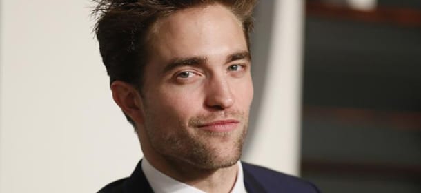 Robert Pattinson, corsa ed esercizi fitness dettati dalla fidanzata FKA Twigs