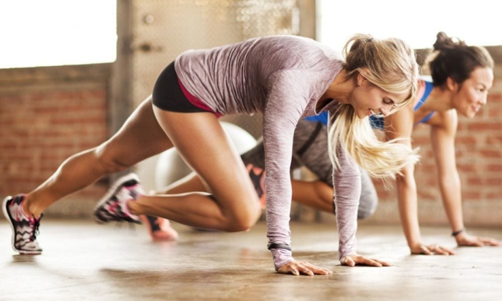 Corsi lampo da 30 minuti, è la nuova tendenza del fitness. Stessi benefici?