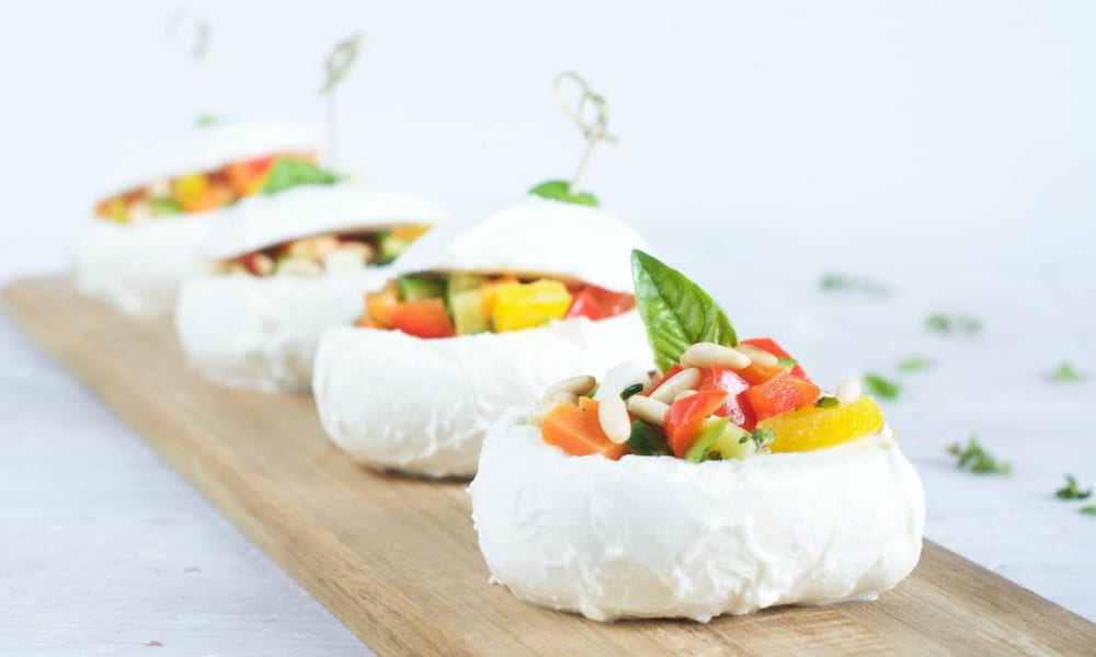 Ricette estive: cestini di mozzarella ripiena