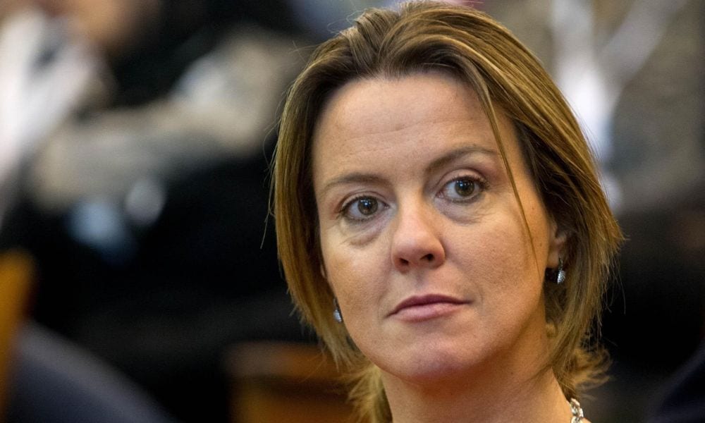 Lorenzin, accuse forti ai no vax: “Nuovo business, come Stamina”