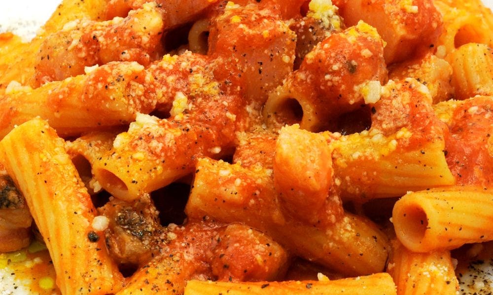 Video-ricetta dei tortiglioni all'amatriciana: fantasia e tradizione [VIDEO]