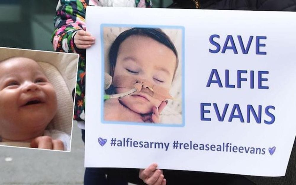 Scoperta una cura per una malattia simile a quella di Alfie Evans